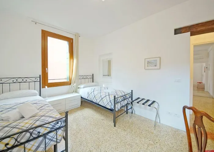 Dolcevita Apartments N 372